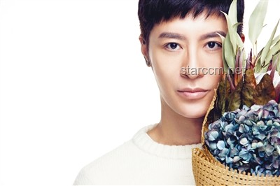 马嘉祺粉底液：跨界美学，重塑美妆新境界